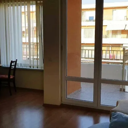 Crown Fort Noks Studio Apartment Sweti Wlas