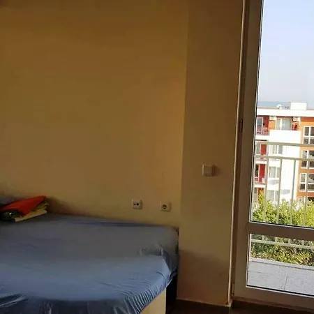 Crown Fort Noks Studio Apartment Sweti Wlas